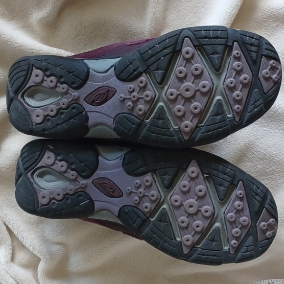 Easy Spirit Woman's Esezslide Comfort Sneaker - Picture 5 of 6
